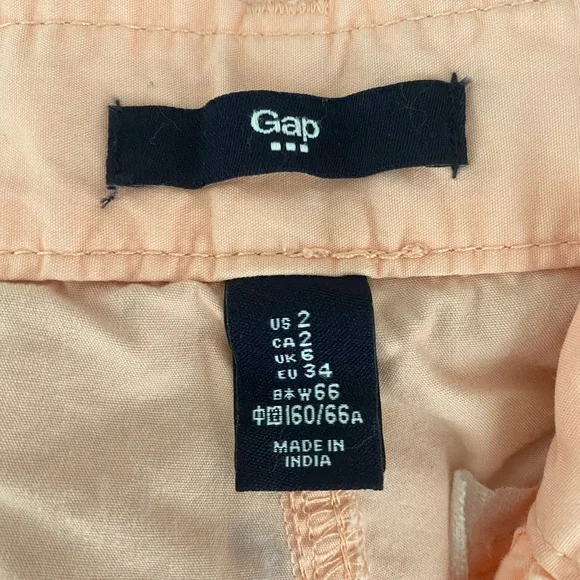 Gap salmon shorts size 2 - Picture 3 of 3